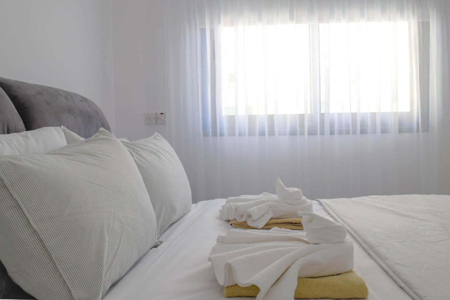 拉纳卡Coastal Getaway公寓 外观 照片